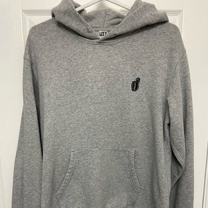 UNIQLO x Ceizler "no worries club" hoodie